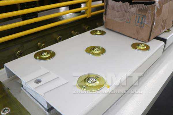 球面任务台.jpg 球面任务台.jpg