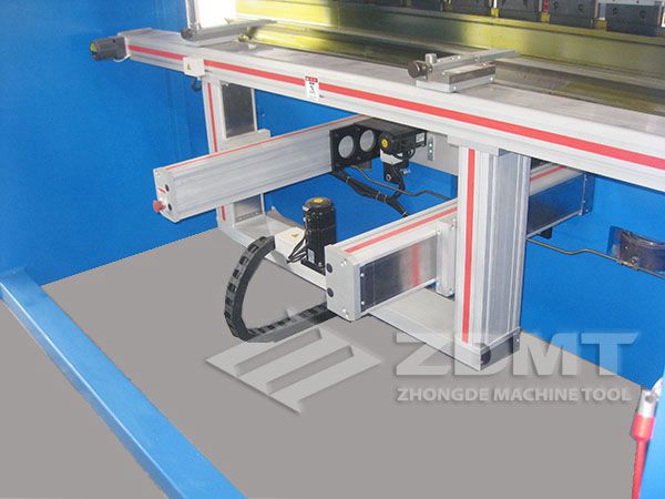 后挡料.jpg 后挡料.jpg