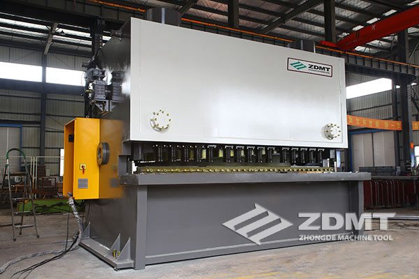 QC11Y-40x3200液压闸式剪板机 QC11Y-40x3200液压闸式剪板机